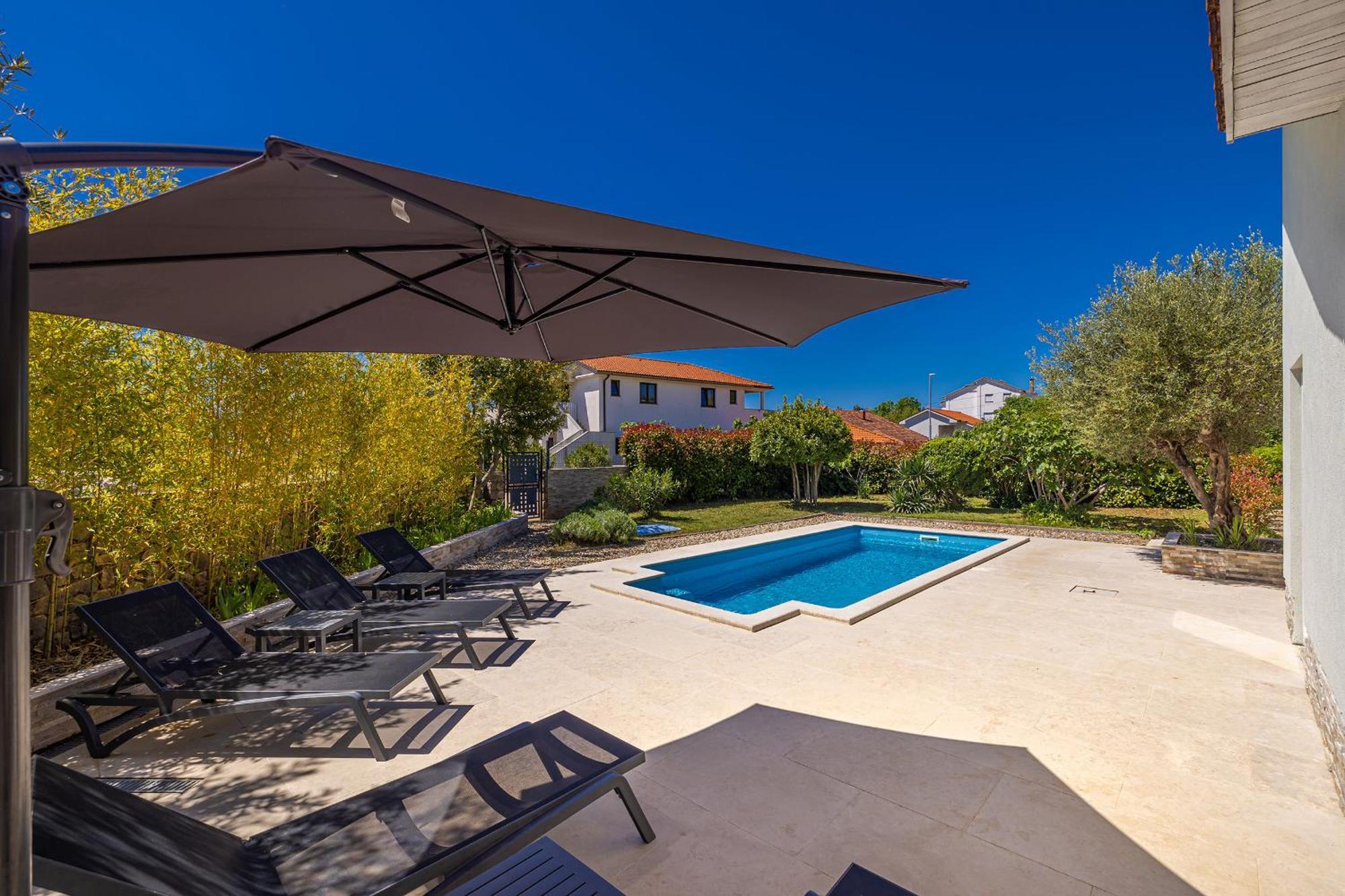 Holiday House Kai With Private Pool Pinezići Εξωτερικό φωτογραφία