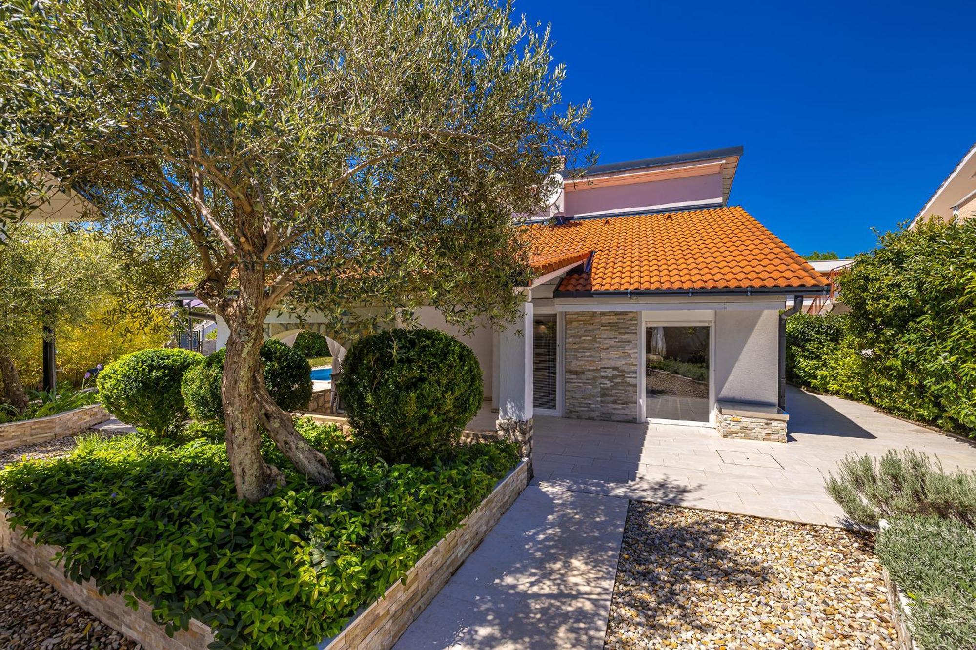 Holiday House Kai With Private Pool Pinezići Εξωτερικό φωτογραφία